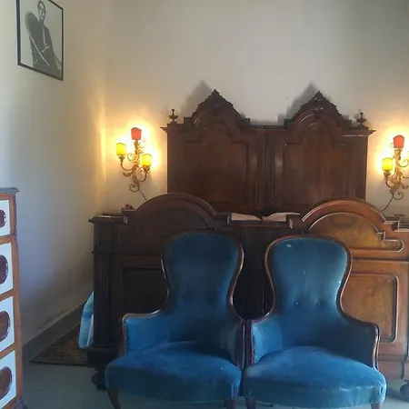 La Morazza Bed & Breakfast *